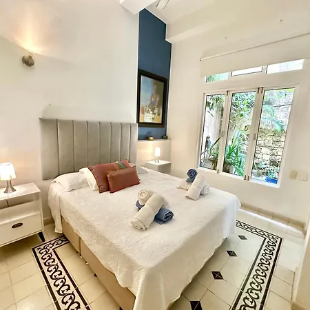 Serene Tropical Getaway Apartamento